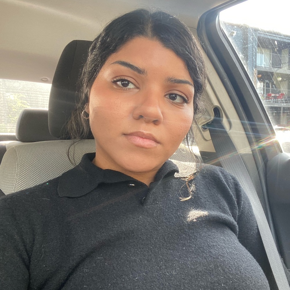 Meet your Posher, Danelle
